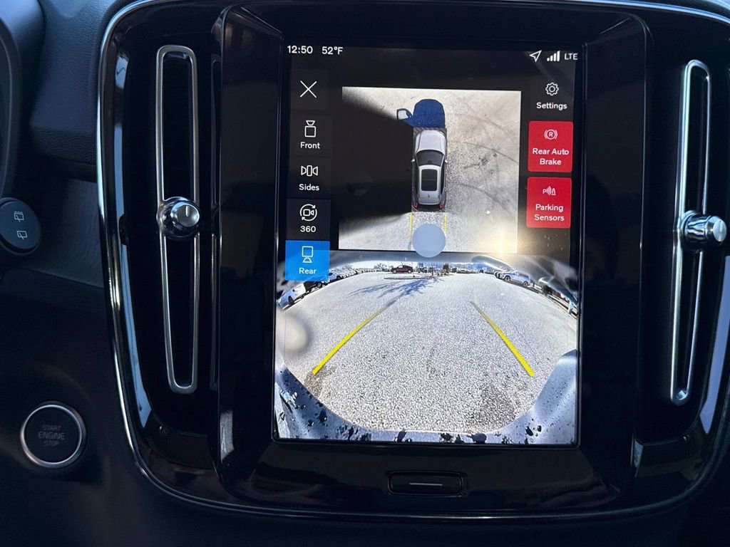 New 2026 Volvo XC40 B5 Ultra w/ Climate Package AWD/4WD image 23