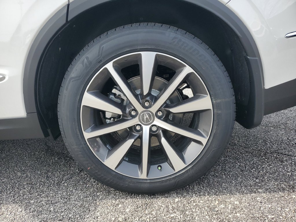 New 2026 Acura MDX w/ Technology Package FWD image 11