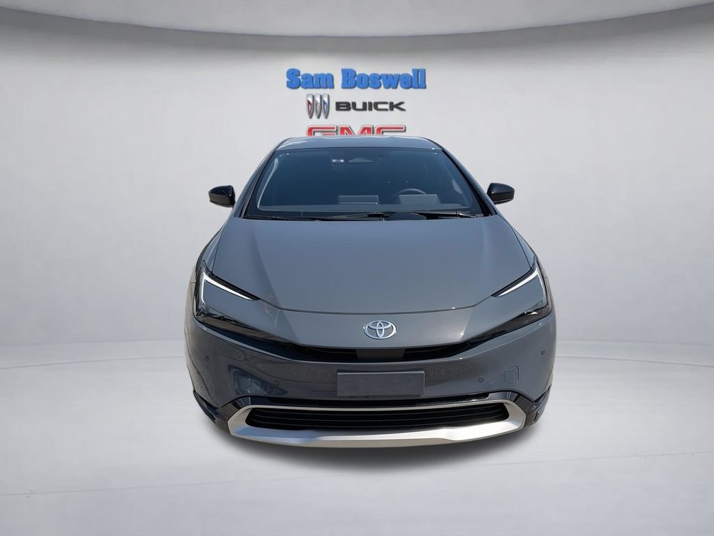 Used 2026 Toyota Prius Plug-In Hybrid FWD image 3