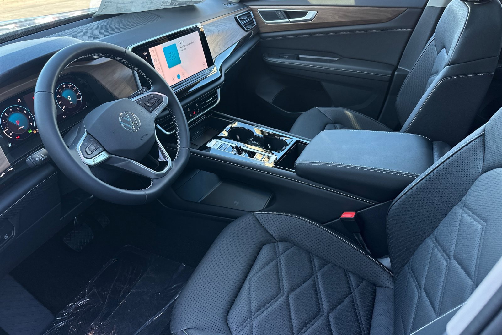 New 2026 Volkswagen Atlas SE image 10