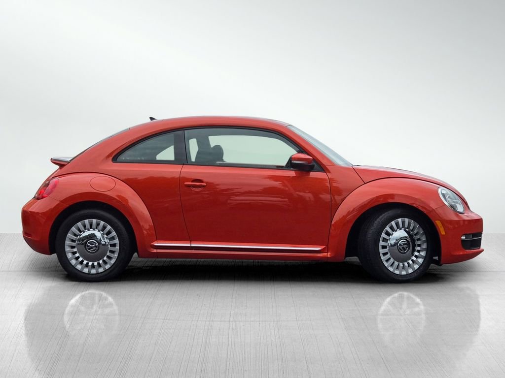 Used 2016 Volkswagen Beetle 1.8T SE image 3