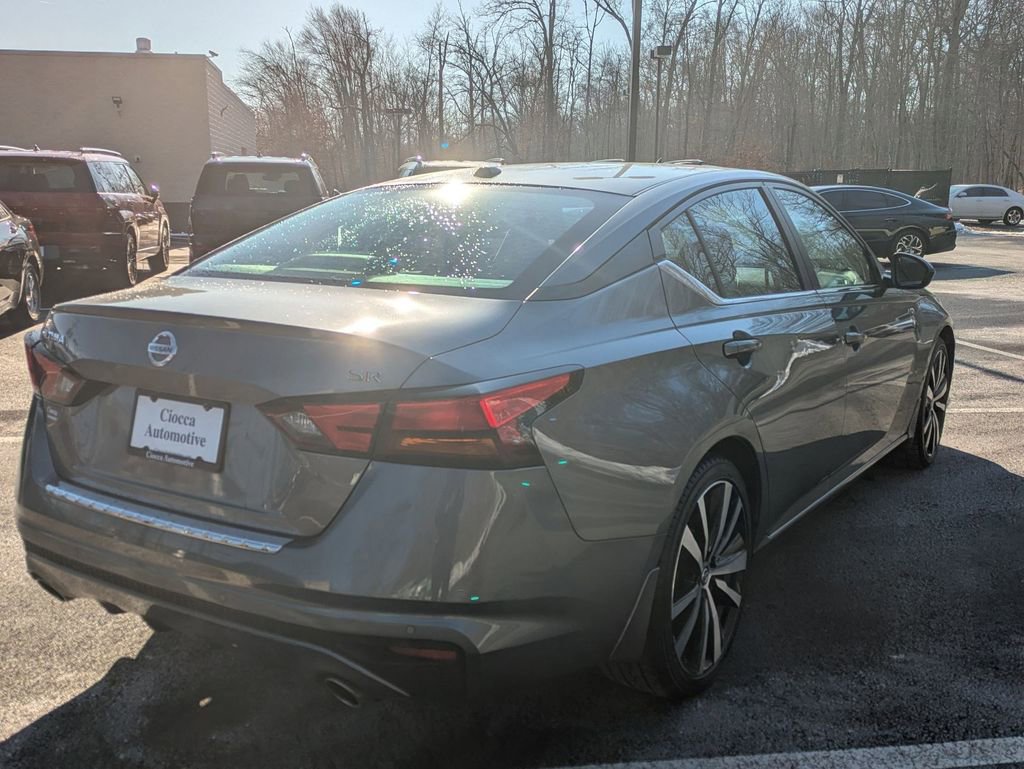 Used 2022 Nissan Altima 2.5 SR image 5
