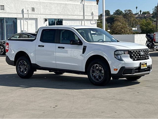 New 2025 Ford Maverick XLT w/ XLT Luxury Package AWD/4WD image 3