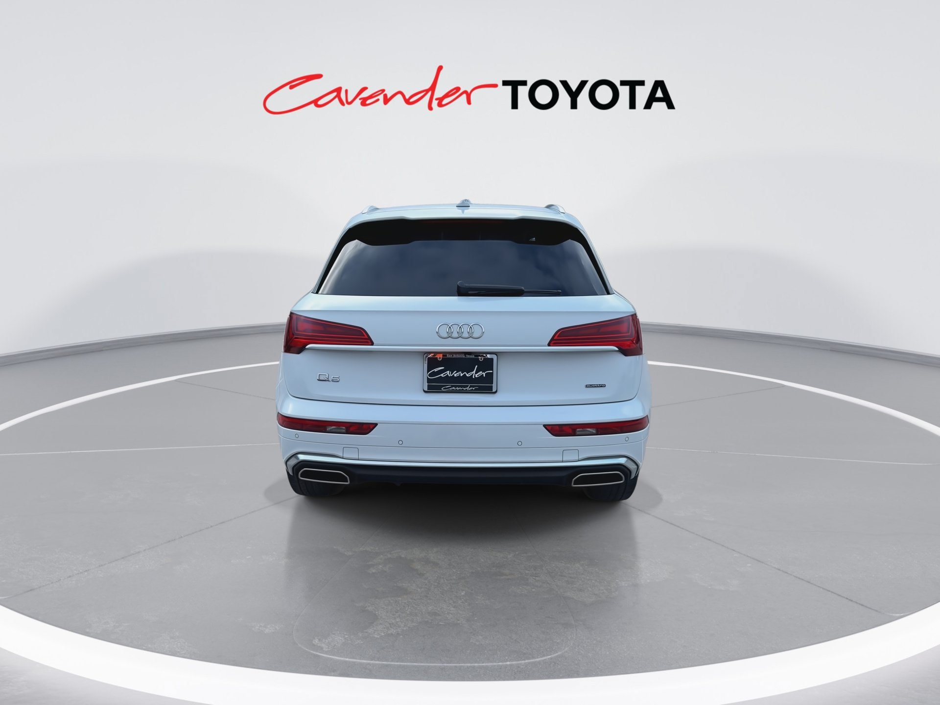 Used 2024 Audi Q5 2.0T Premium w/ Convenience Package AWD/4WD image 7