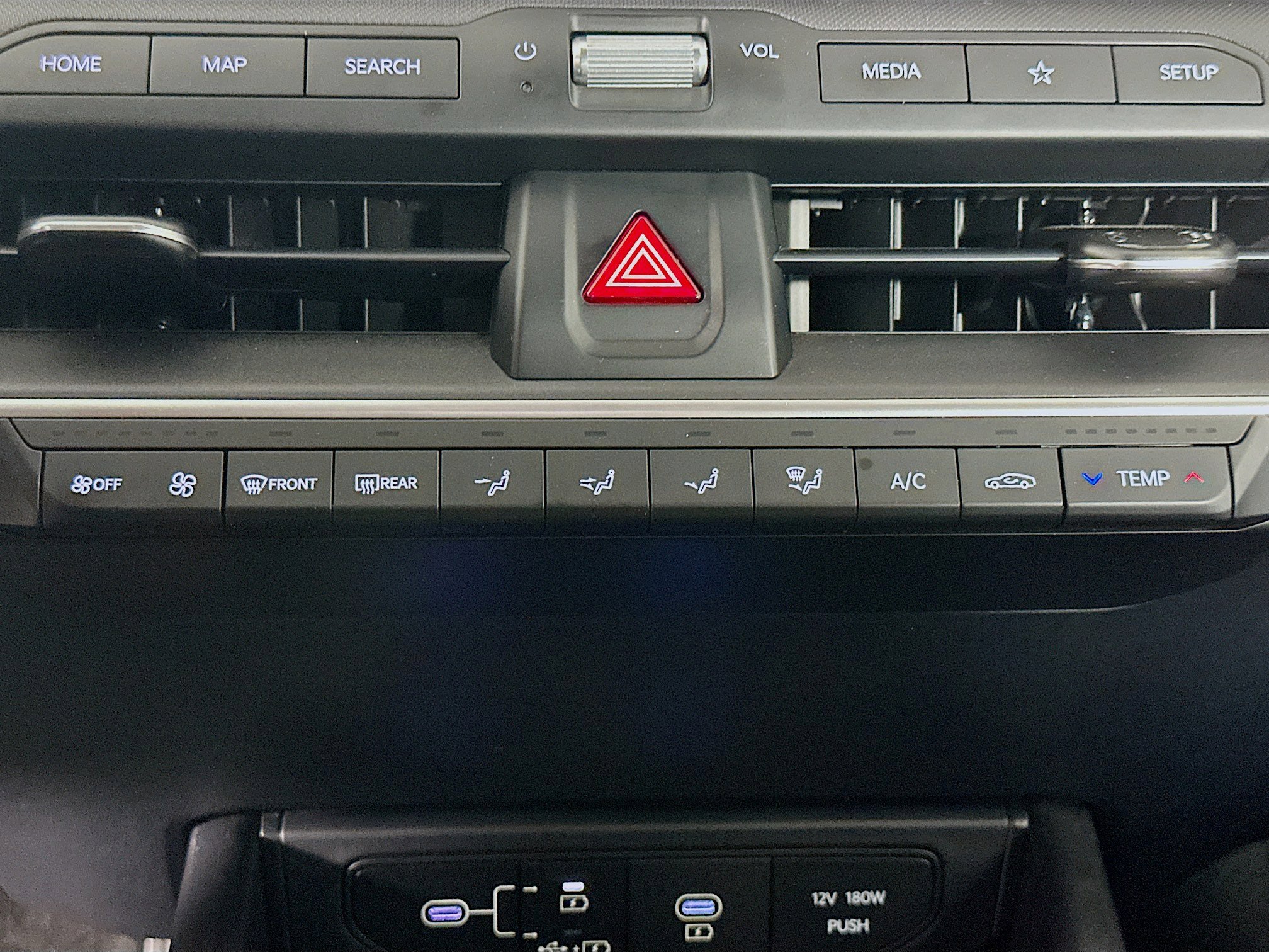 Used 2025 Kia K4 LXS image 24