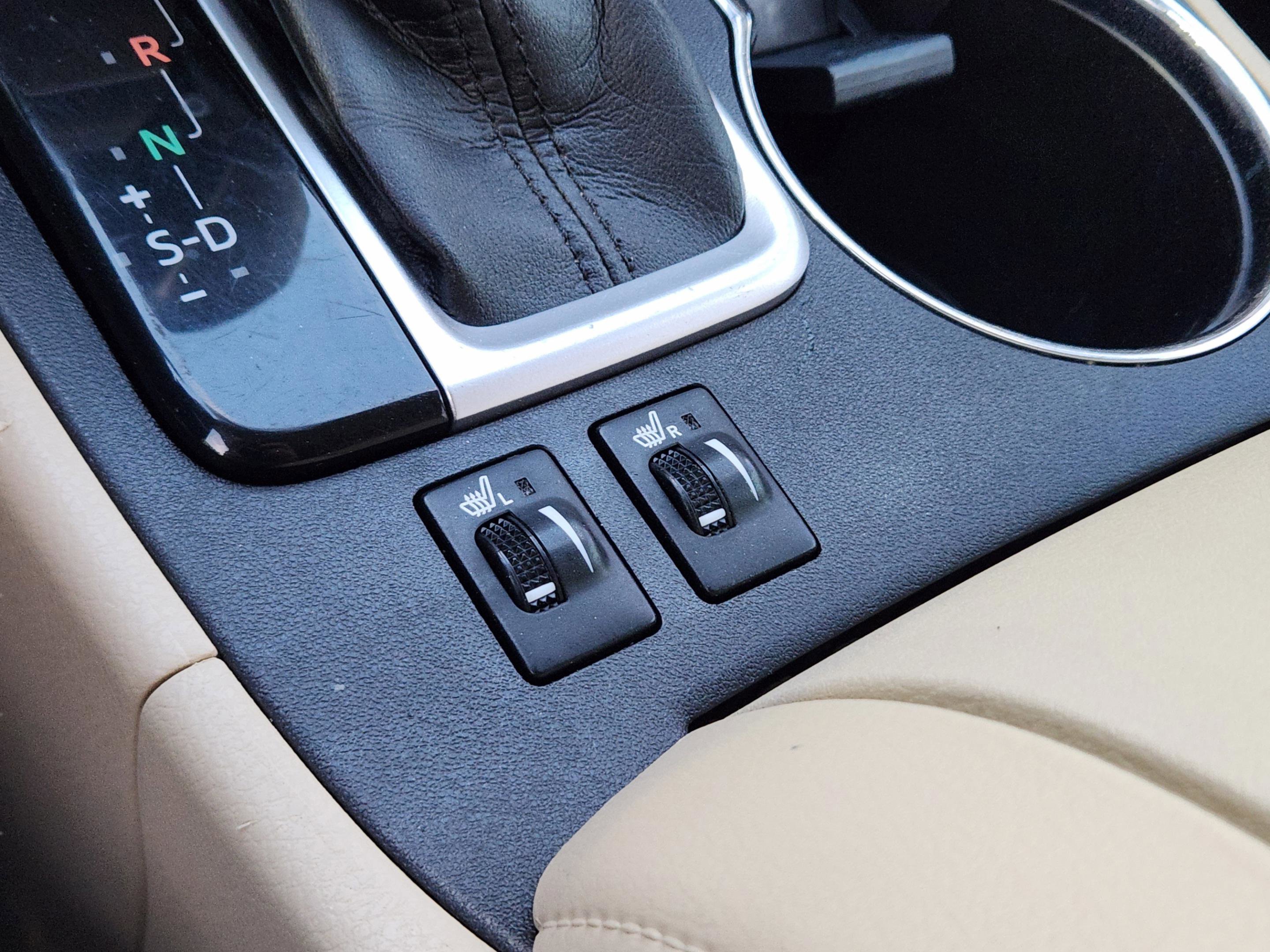 Used 2015 Toyota Highlander XLE image 14