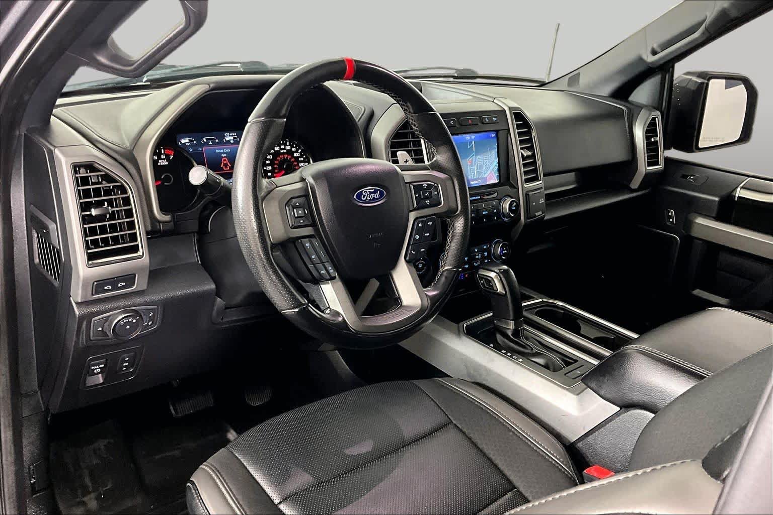 Used 2019 Ford F150 Raptor w/ Equipment Group 802A Luxury AWD/4WD image 17