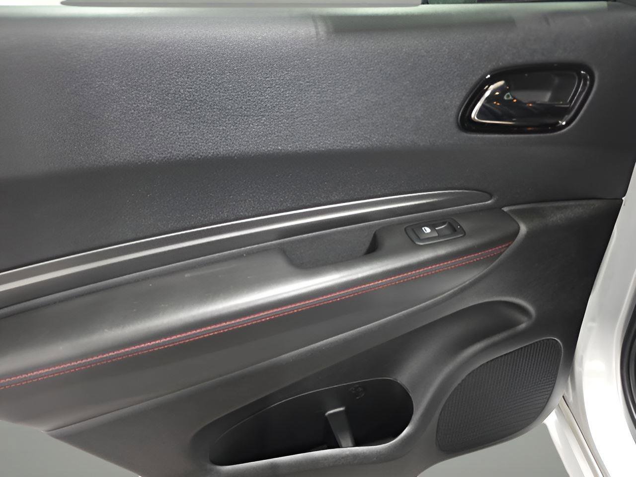 Used 2024 Dodge Durango GT image 23