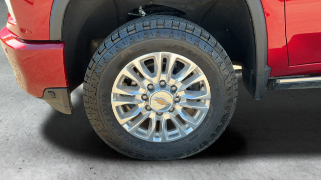 Used 2023 Chevrolet Silverado 2500 High Country w/ Z71 Off-Road Package AWD/4WD image 26