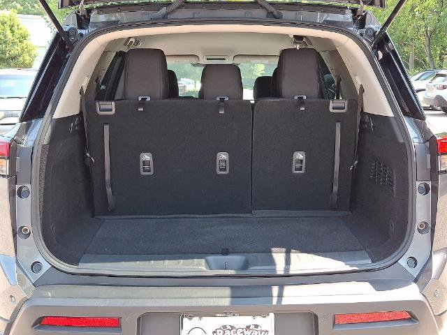 Certified 2025 Nissan Pathfinder S AWD/4WD image 30
