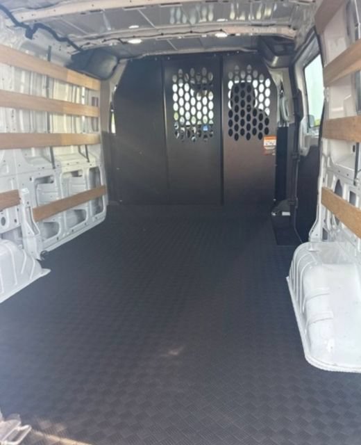 Used 2025 Ford Transit 250 Low Roof w/ Exterior Upgrade Package RWD image 9