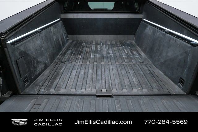 Used 2024 Tesla Cybertruck AWD Crew Cab image 29