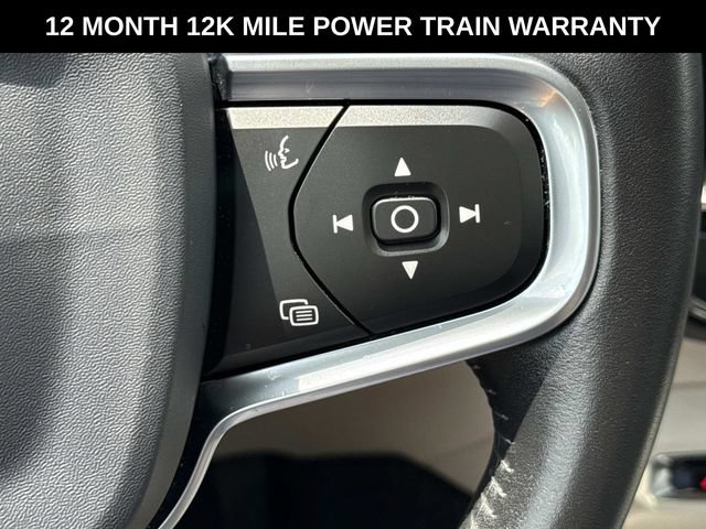 Used 2020 Volvo XC40 T5 Momentum w/ Protection Package Premier AWD/4WD image 23