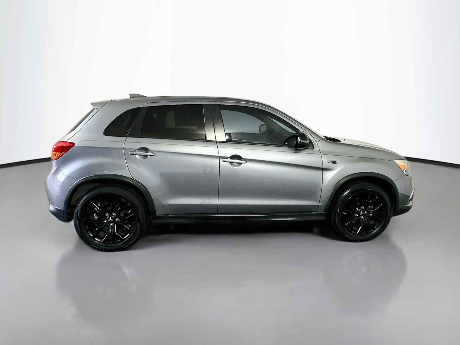 Used 2017 Mitsubishi Outlander Sport LE FWD image 8