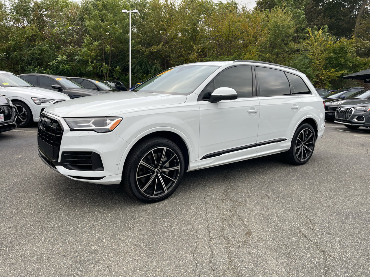 Used 2023 Audi Q7 3.0T Premium Plus image 5