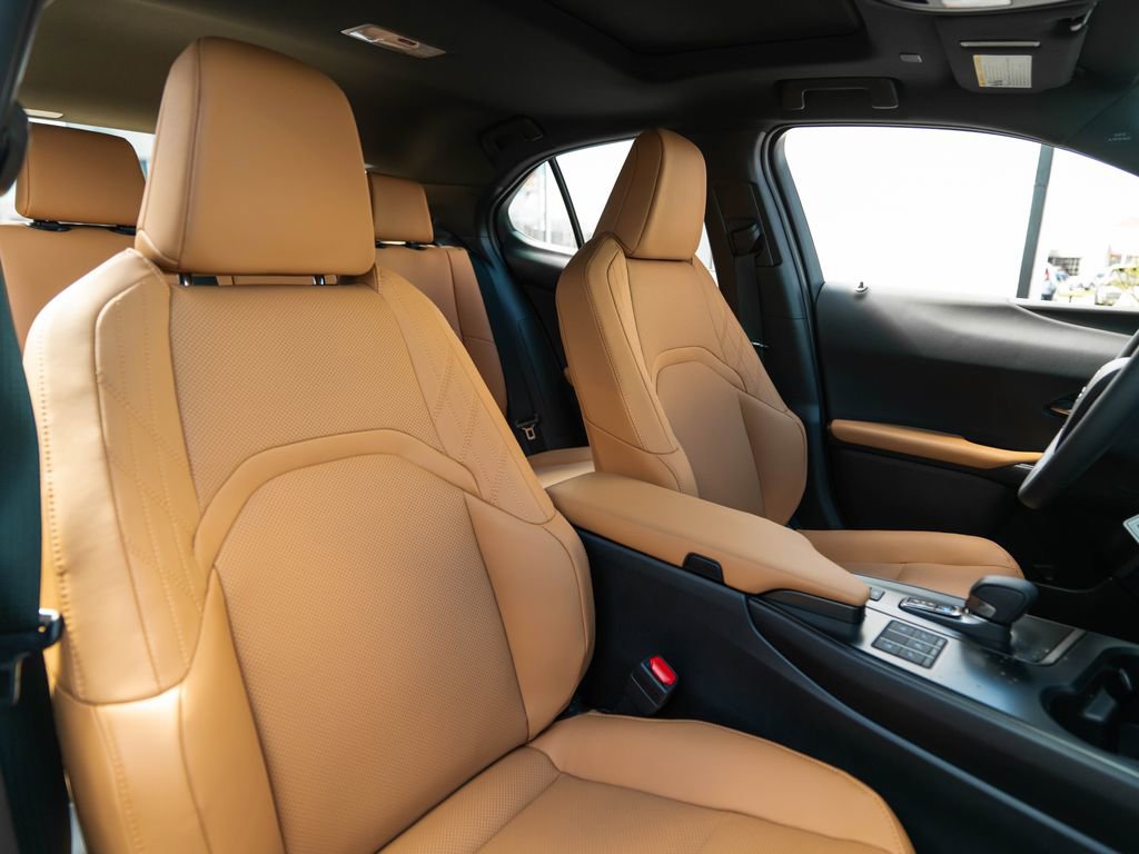 New 2026 Lexus UX 300h AWD image 14