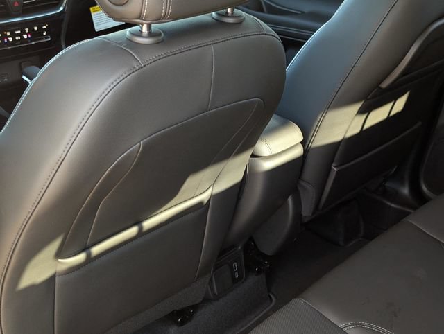 New 2026 Buick Encore GX Avenir w/ Avenir Convenience Package FWD image 17