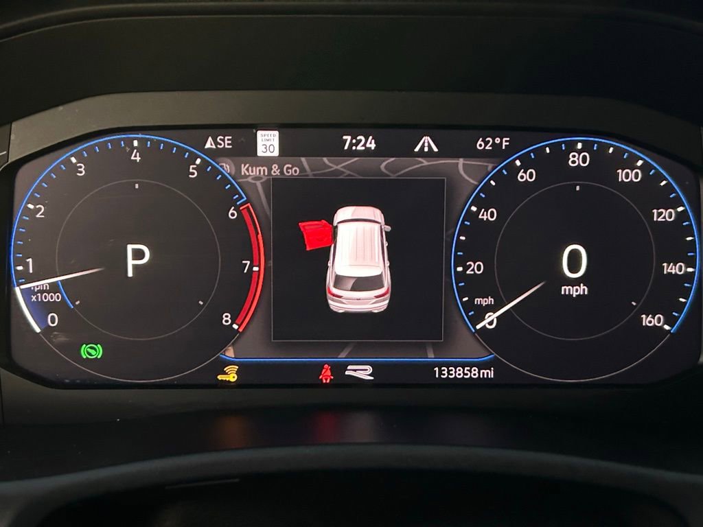 Used 2021 Volkswagen Atlas Cross Sport SEL Premium R-Line image 17