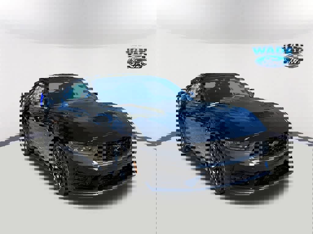 New 2025 Ford Mustang Dark Horse image 3