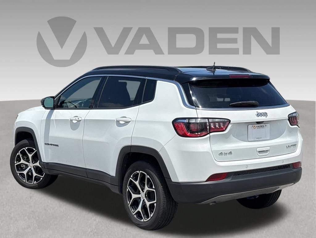 Used 2024 Jeep Compass Limited w/ Sun and Sound Group AWD/4WD image 23