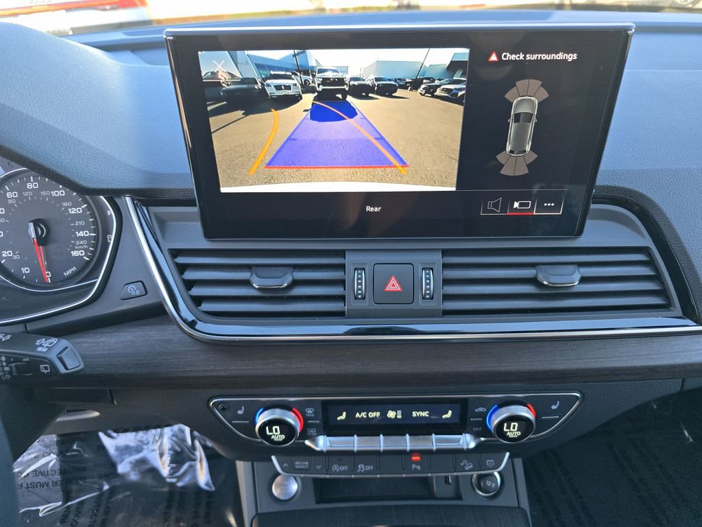 Used 2023 Audi Q5 2.0T Premium w/ Convenience Package image 5