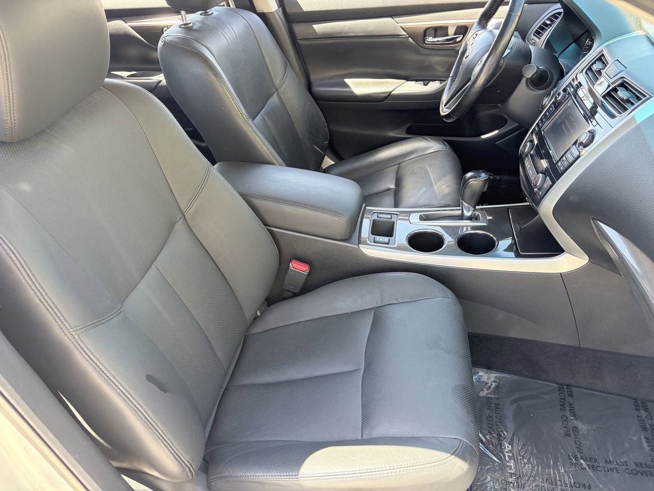 Used 2014 Nissan Altima 2.5 SL w/ Technology Package FWD image 9