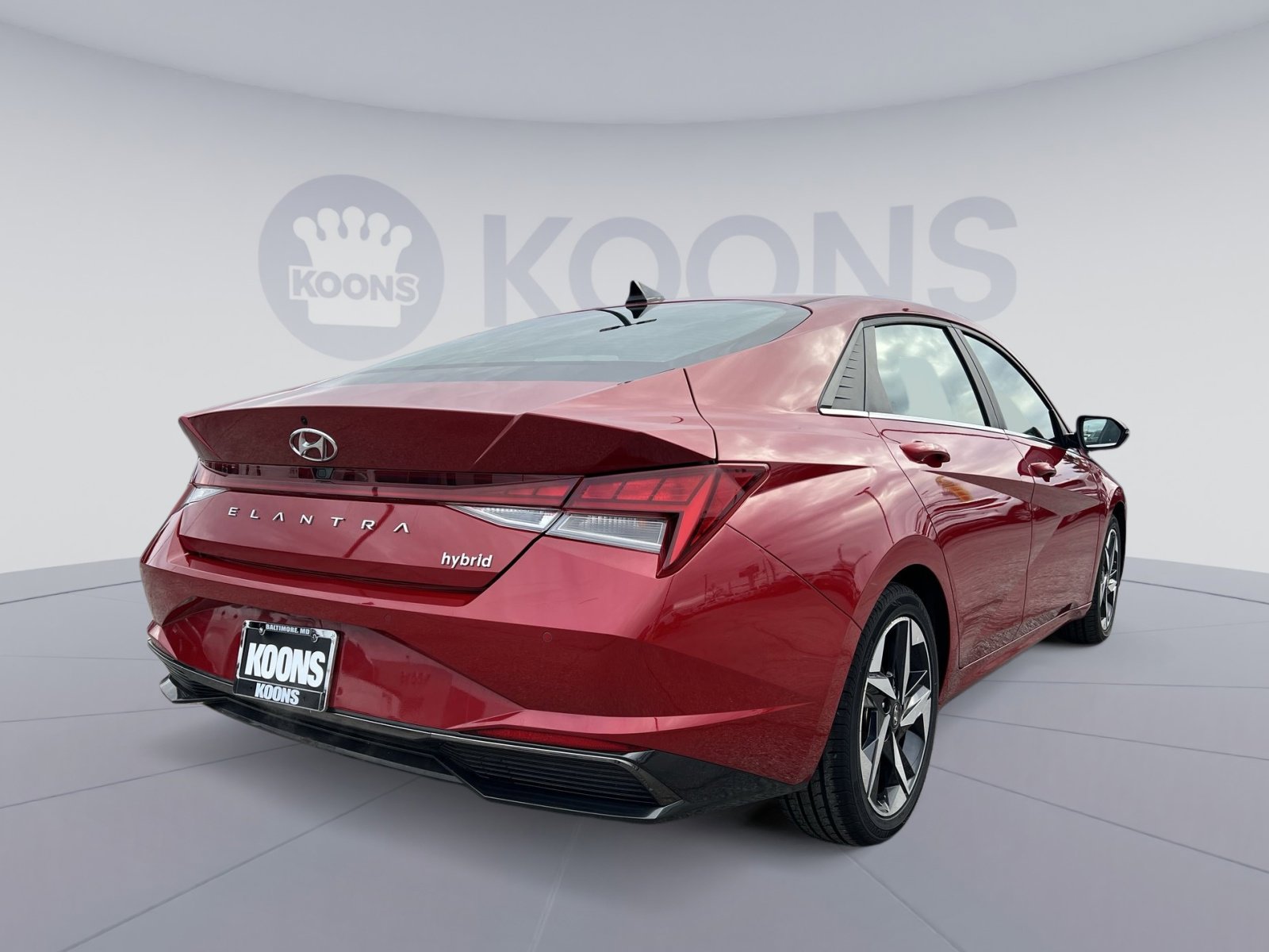 Used 2023 Hyundai Elantra Limited image 7