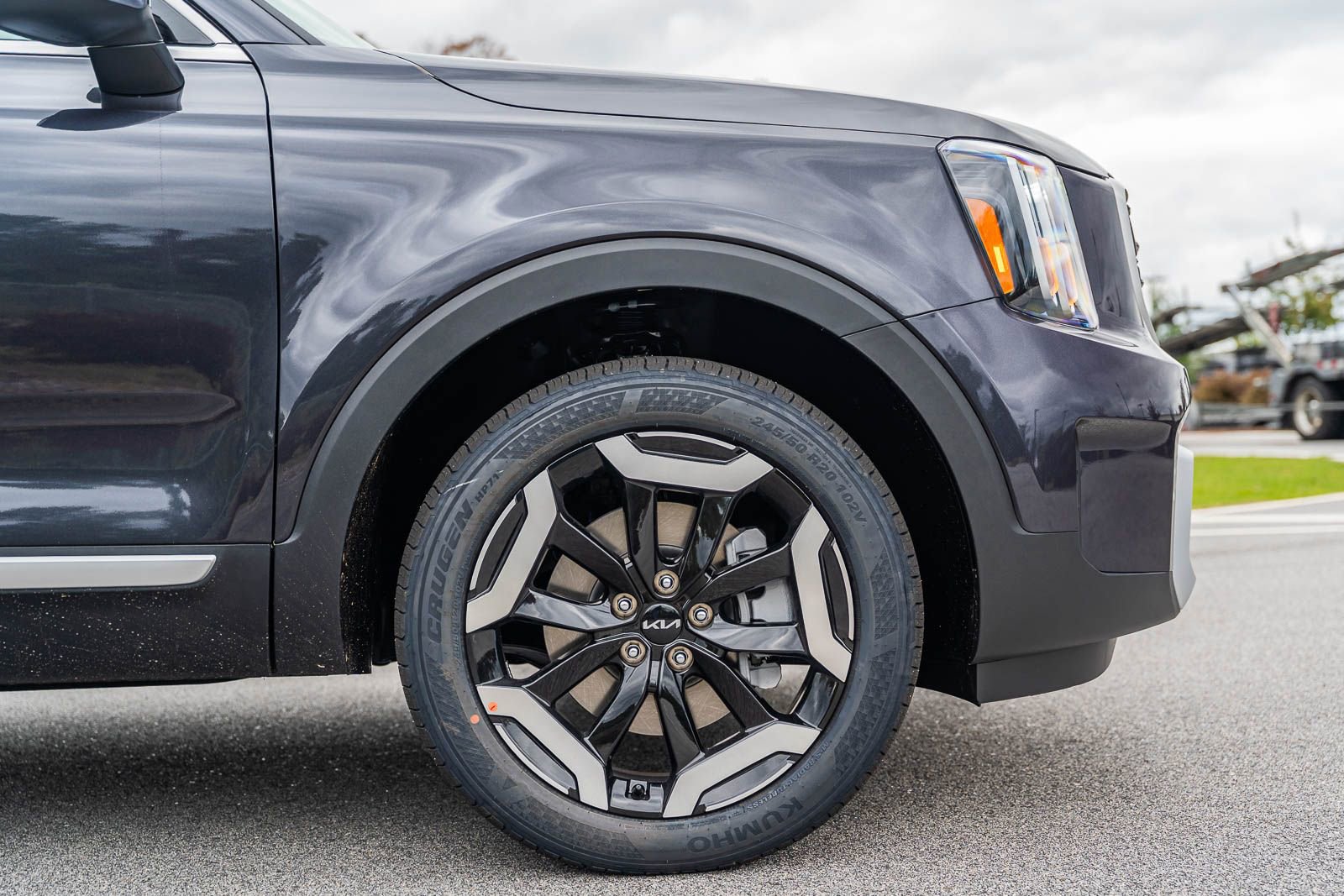 New 2025 Kia Telluride S image 6