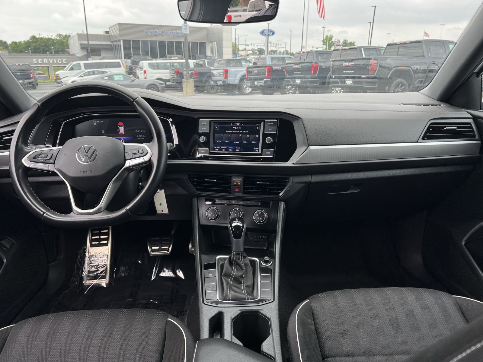 Used 2023 Volkswagen Jetta Sport FWD image 22