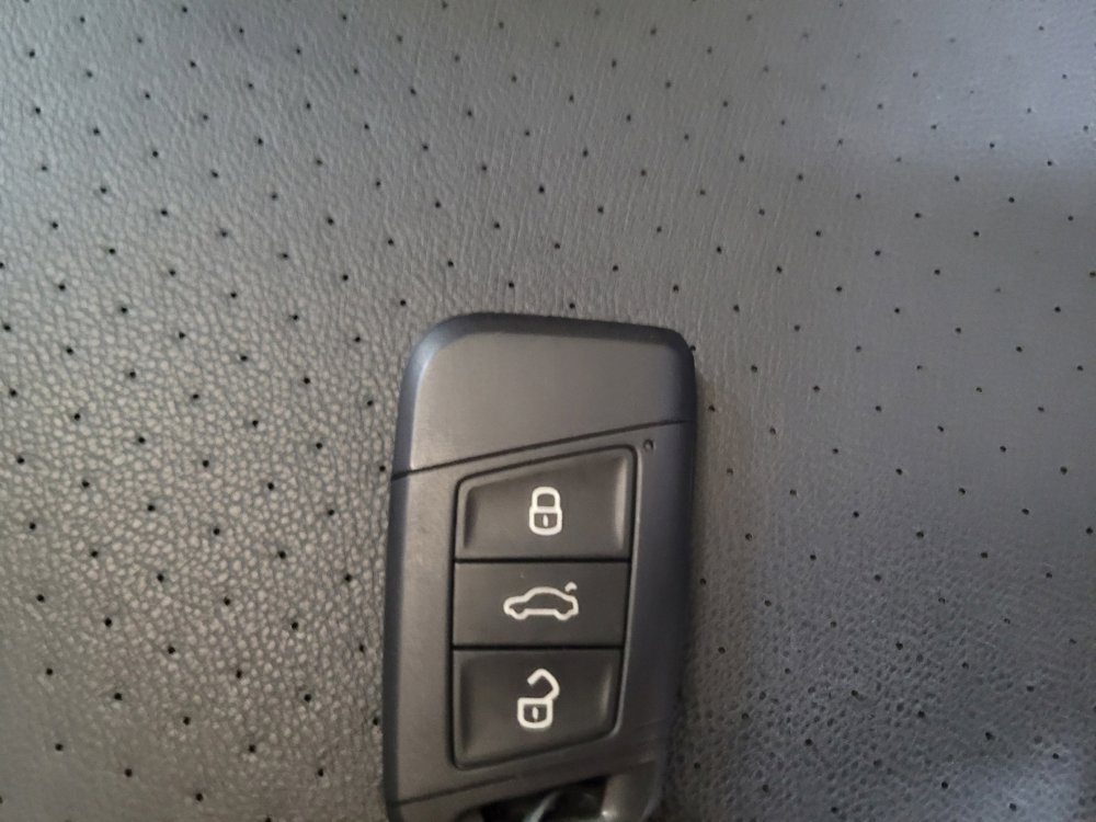 Used 2019 Volkswagen Jetta SEL FWD image 32