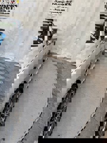 Used 2017 Mercedes-Benz SL 550 image 12