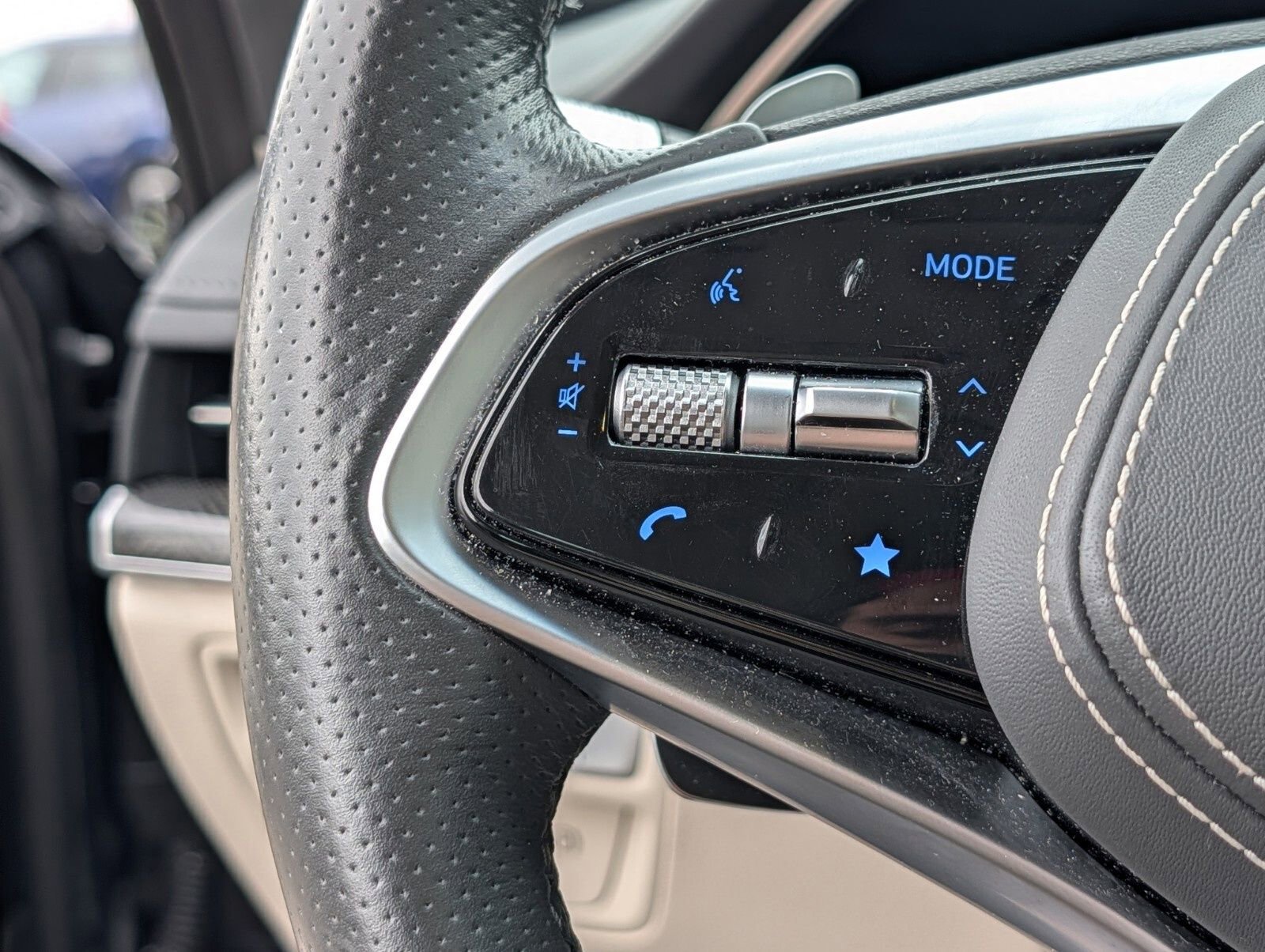 Used 2023 Genesis G80 3.5T Sport image 32