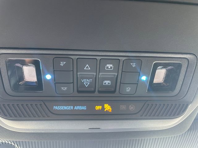 Used 2025 Ford Explorer Platinum w/ Ultimate Package image 17