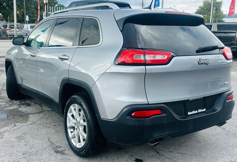 Used 2014 Jeep Cherokee Latitude image 3