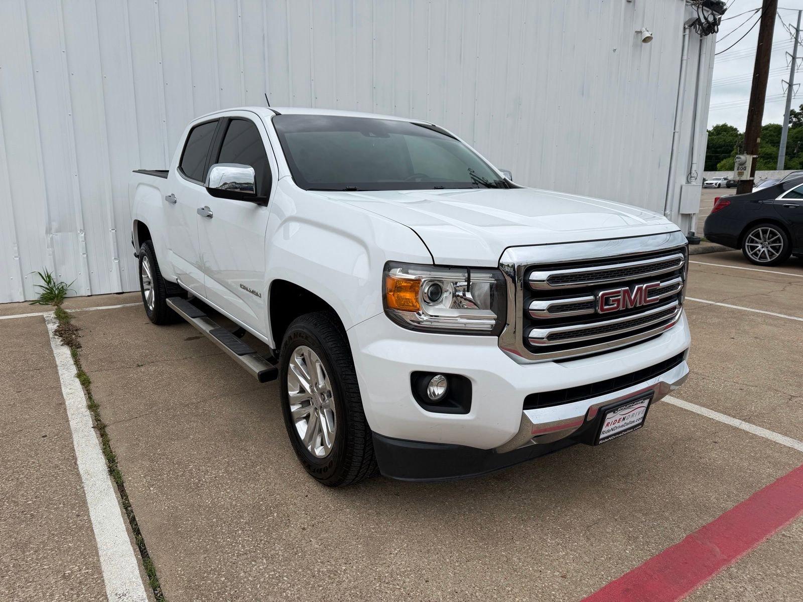 Used 2017 GMC Canyon SLT w/ Driver Alert Package RWD image 9