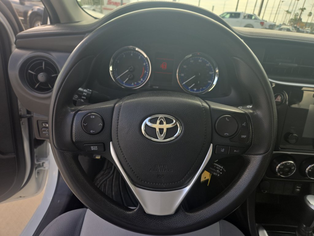 Used 2017 Toyota Corolla L w/ Carpet Mat Package (TMS) FWD image 13