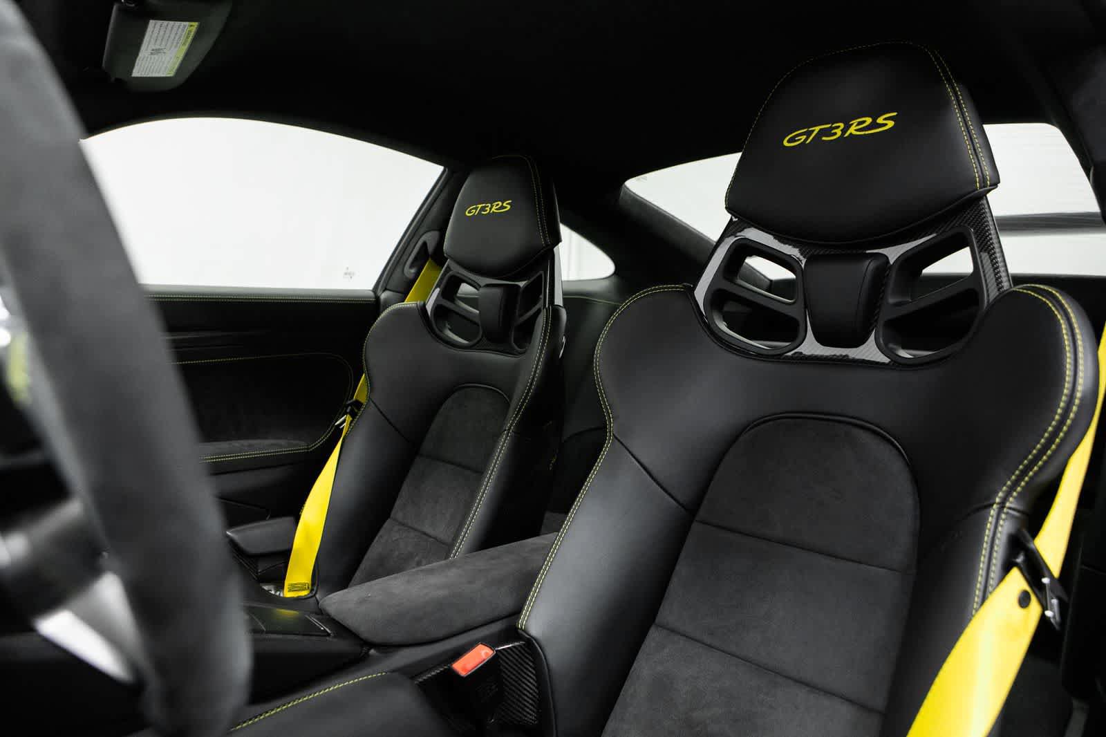 Certified 2016 Porsche 911 GT3 RS RWD image 5