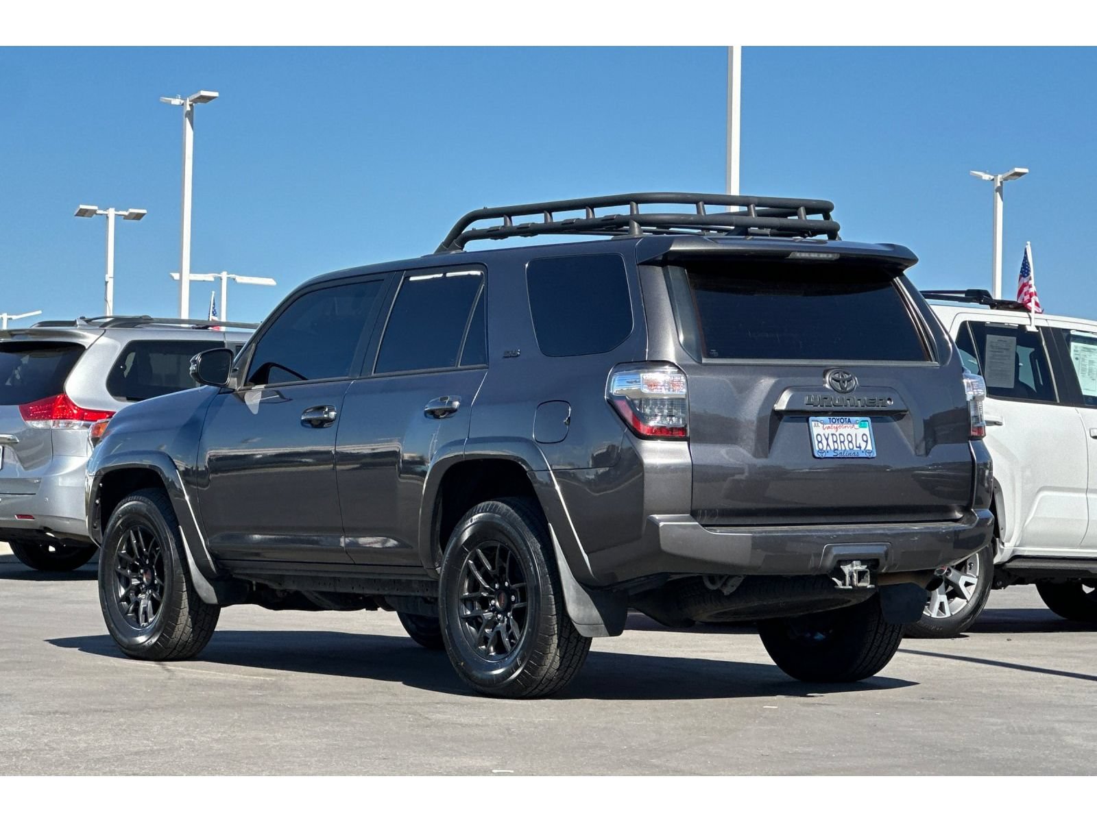 Used 2018 Toyota 4Runner SR5 Premium AWD/4WD image 6