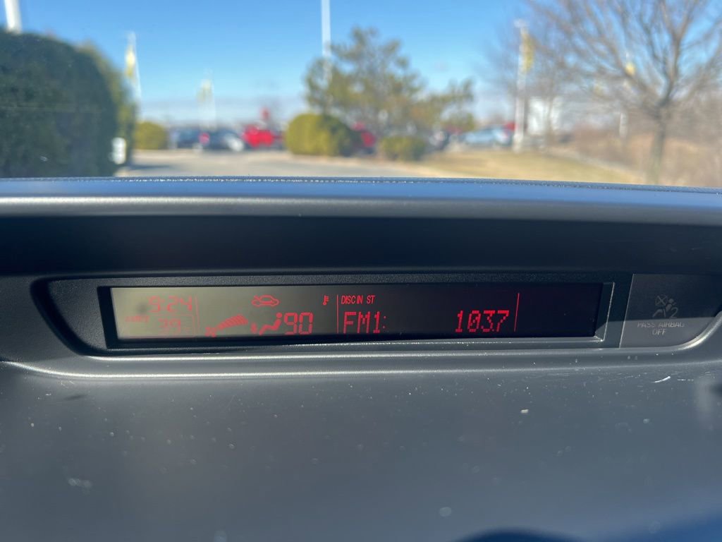 Used 2014 MAZDA MAZDA5 Sport image 17