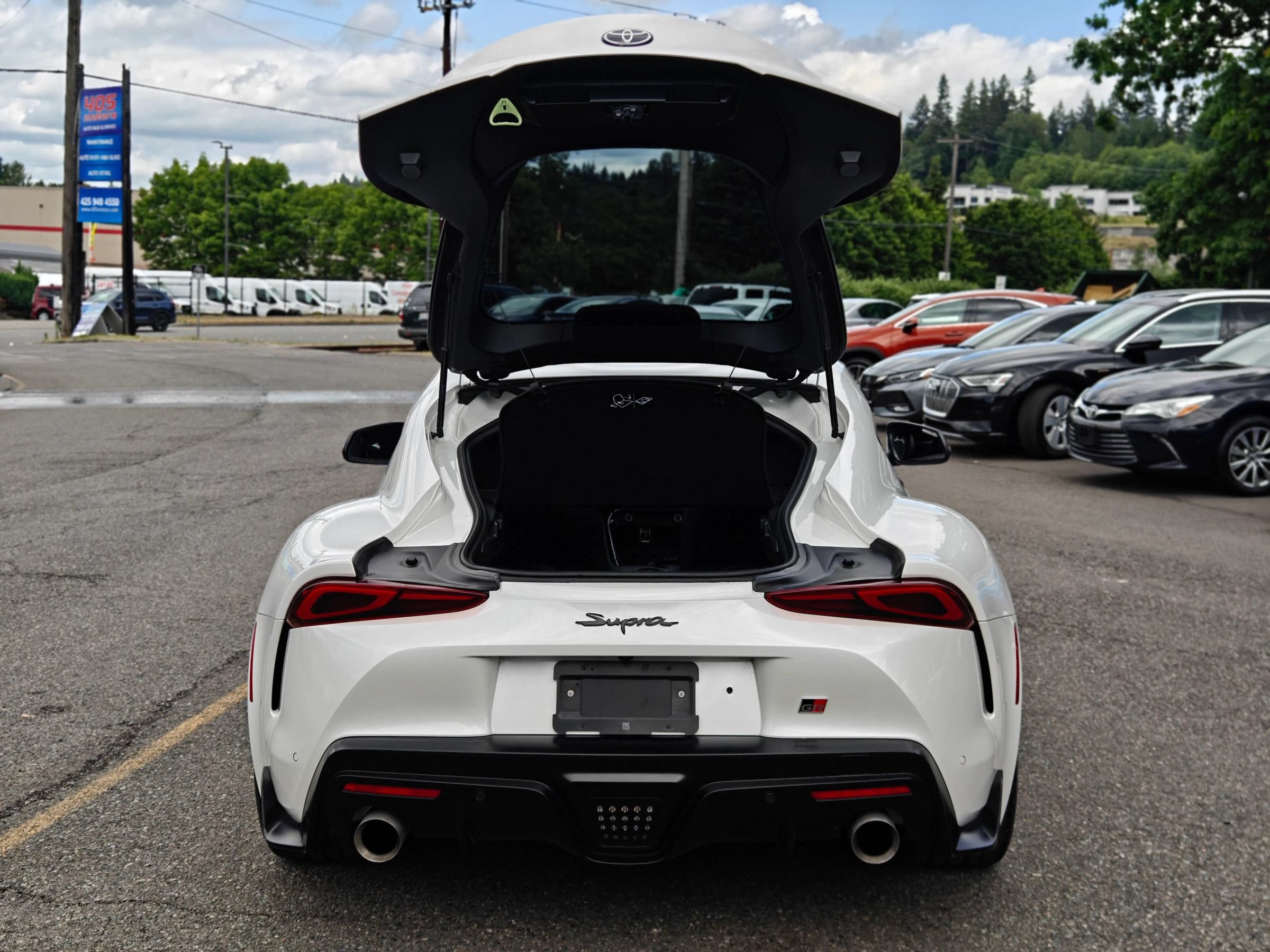 Used 2020 Toyota Supra Premium w/ Driver Assist Package RWD image 52