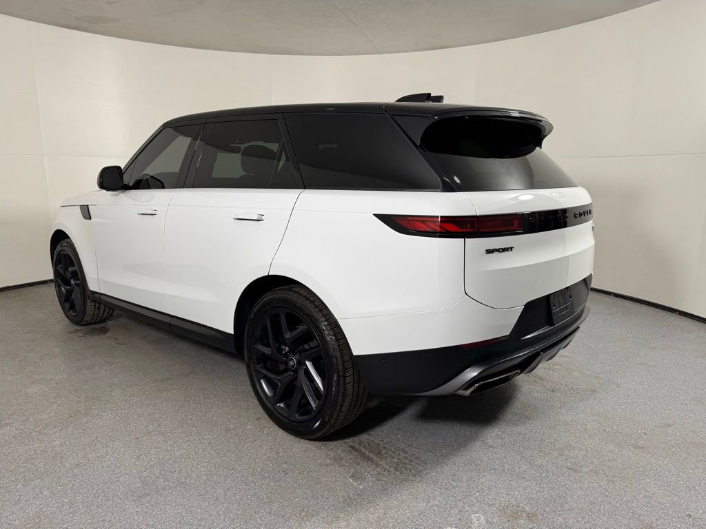 Used 2023 Land Rover Range Rover Sport SE AWD/4WD image 9