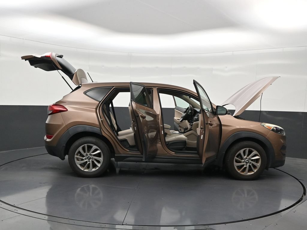 Used 2017 Hyundai Tucson SE FWD image 32