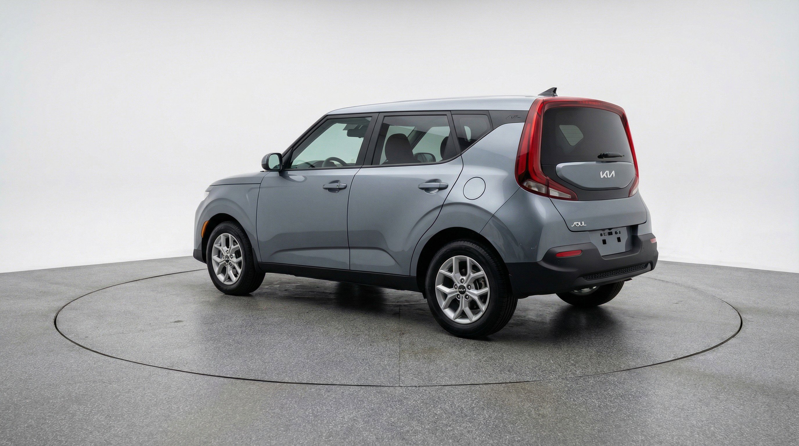 Used 2025 Kia Soul LX w/ LX Technology Package image 6