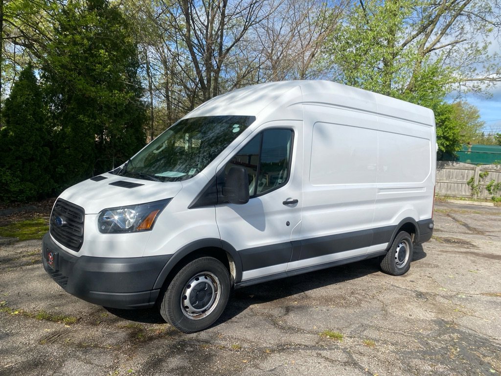 Used 2015 Ford Transit 250 148 High Roof RWD image 1