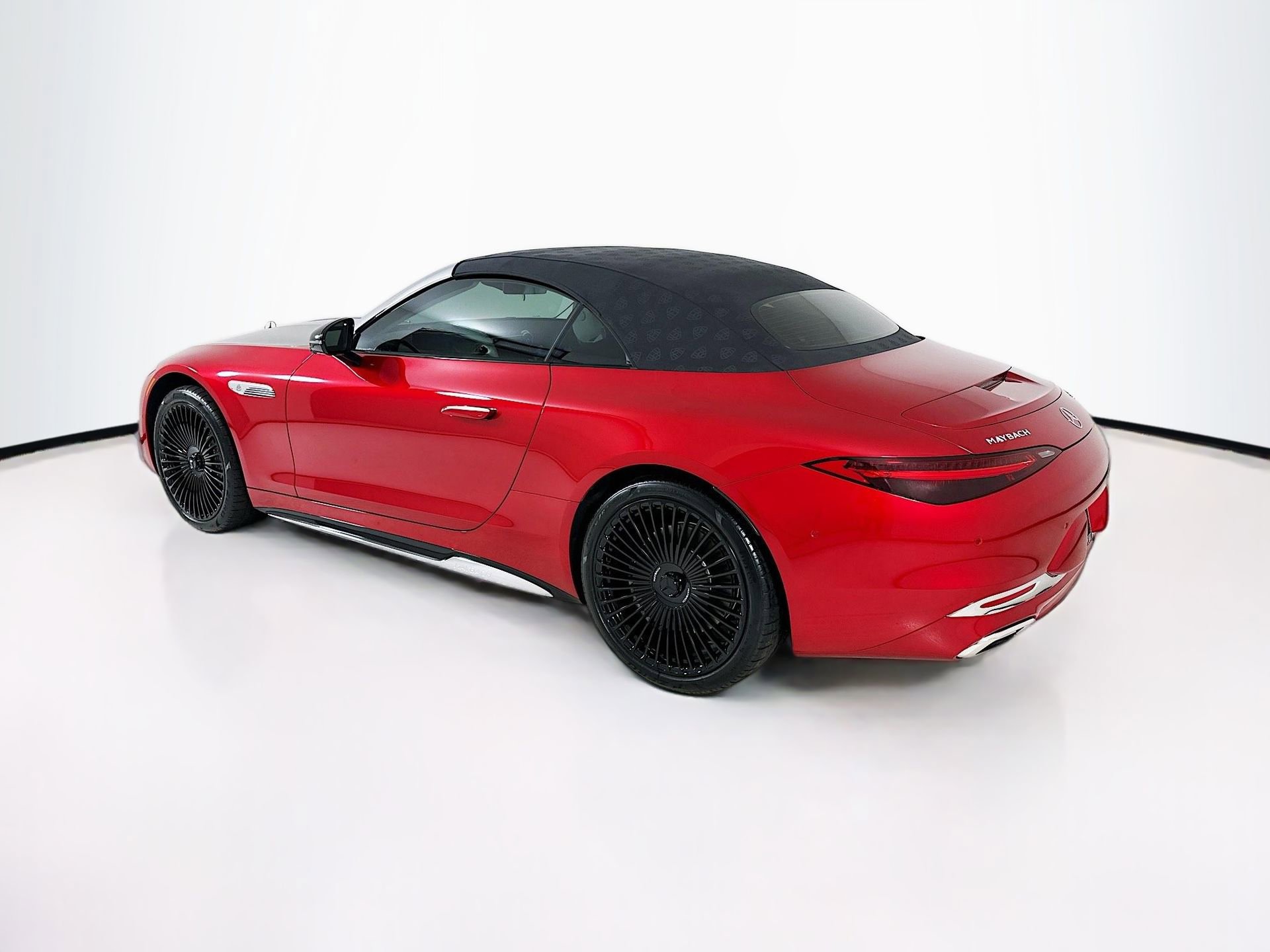 Used 2026 Mercedes-Benz Maybach SL 680 image 6