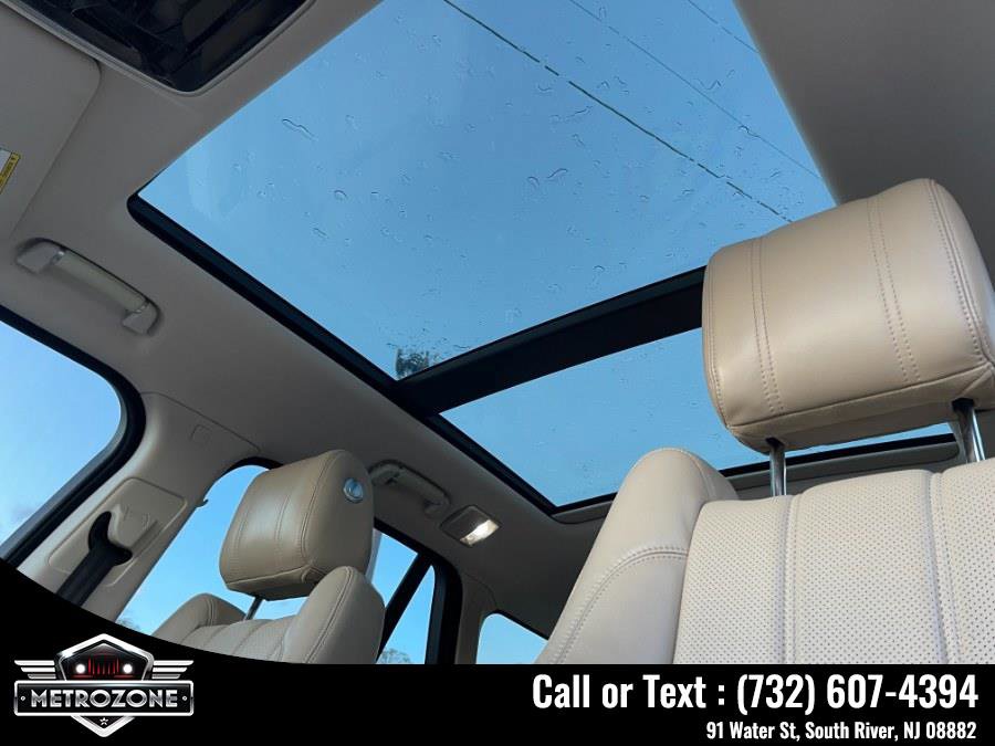 Used 2016 Land Rover Range Rover HSE image 35