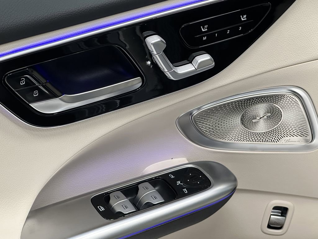 New 2026 Mercedes-Benz C 300 Sedan image 11