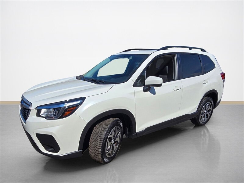 Used 2020 Subaru Forester Premium w/ Popular Package #1 AWD/4WD image 8