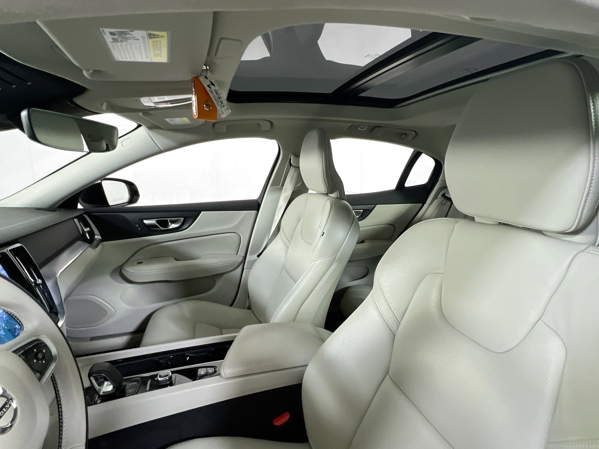 Used 2023 Volvo S60 B5 Core w/ Climate Package image 22