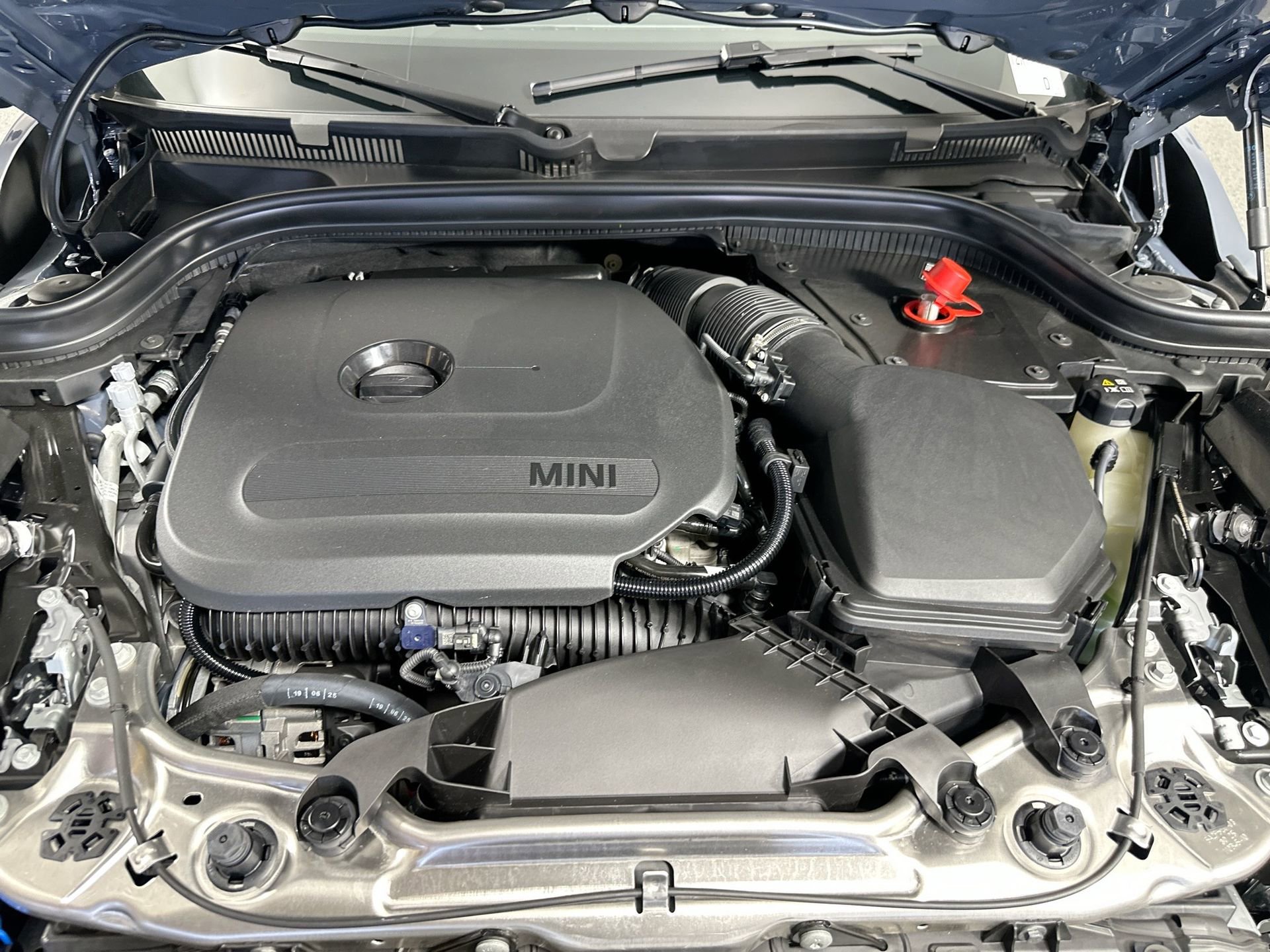 New 2026 MINI Cooper S image 30